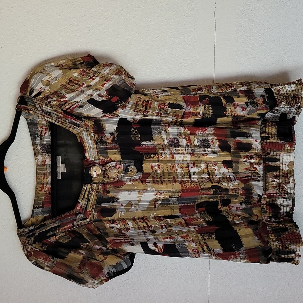 Dressbarn Woman's Blouse